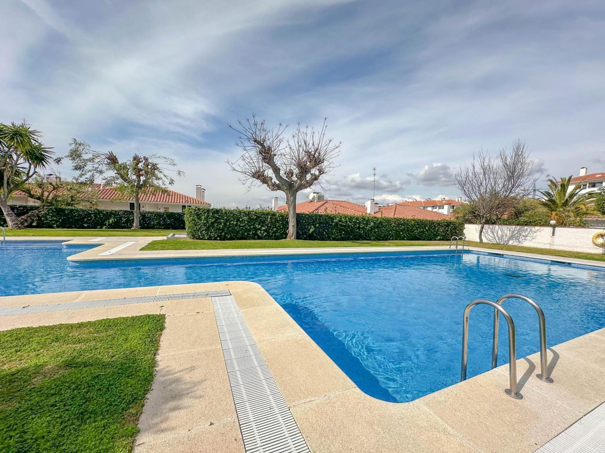 Balmins White By Hello Homes Sitges Exterior photo